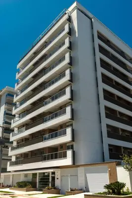 A planta de 2 Dormitórios com Lazer Completo a 300m do Mar