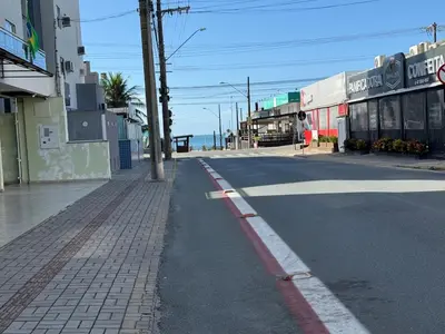 A planta de Apartamento 70 mts do mar em Bombas