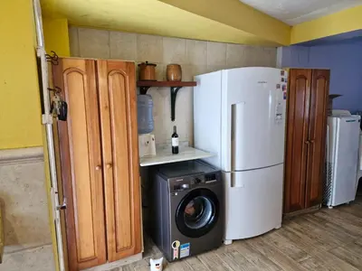 A cozinha ou kitchenette de Duplex No 07, 3 quartos frente ao mar de Bombas