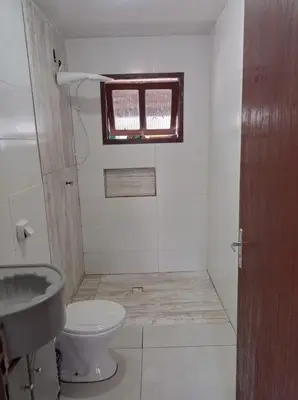 Uma casa de banho em Casa de praia em Bombinhas, Santa Catarina