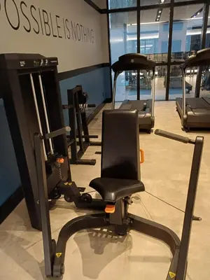 O centro de fitness e/ou as comodidades de fitness de Apto em Itapema com acesso a piscinas,sendo uma aquecida e academia
