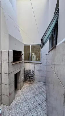 A planta de Apartamento a 400m da praia no coração de Itapema!