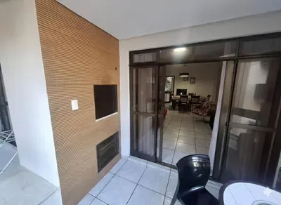 Uma área de estar em Apartamento a Beira Mar em Meia Praia