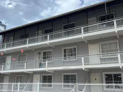 Uma varanda ou terraço em 06 - Apt 2 dormitórios - Melhor local Bombas