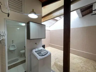 Uma casa de banho em Casa para 9 pessoas - Bombinhas Centro