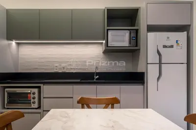 A cozinha ou kitchenette de 313 Flat Moderno e Bem Localizado a 120 metros da praia de Bombinhas Até 4 Pessoas