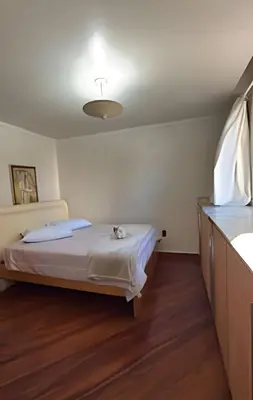Uma cama ou camas num quarto em Apto Figueiras|3Q,Climatizado,Sacada Churrasqueira