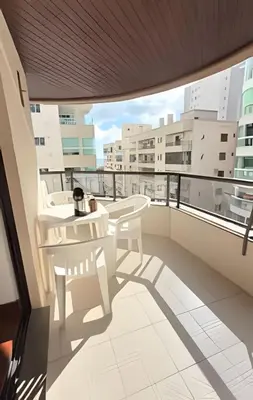 Uma varanda ou terraço em Apto Figueiras|3Q,Climatizado,Sacada Churrasqueira
