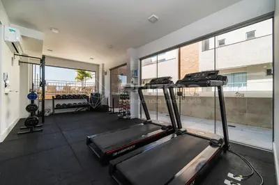 A planta de Apartamento de Alto Padrão com Rooftop 3 quartos na Praia Bombinhas com excelente localização
