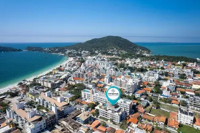 A planta de Apartamento de Alto Padrão com Rooftop 3 quartos na Praia Bombinhas com excelente localização