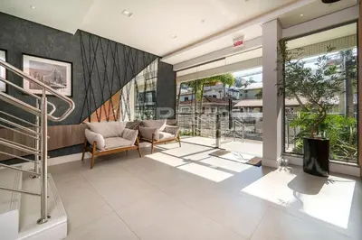 A planta de Apartamento de Alto Padrão com Rooftop 3 quartos na Praia Bombinhas com excelente localização