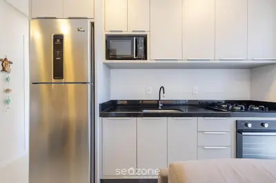 A cozinha ou kitchenette de Apto c/ Churrasqueira 500m da Praia LPR1304