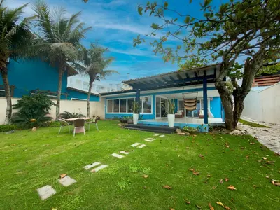 A piscina em ou perto de Casa Amalfi - Beira Mar de Bombinhas Centro