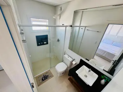 Uma casa de banho em Cobertura duplex, vista panorâmica e SPA