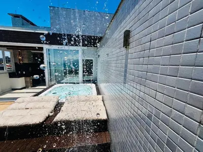 A piscina em ou perto de Cobertura duplex, vista panorâmica e SPA