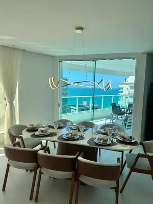 Uma área de estar em Cobertura Vista Mar-Premium na Meia Praia-12ºandar