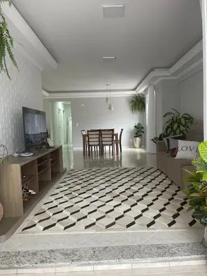 Uma televisão e/ou sistema de entretenimento em My casa, su casa! Meia Praia - Itapema