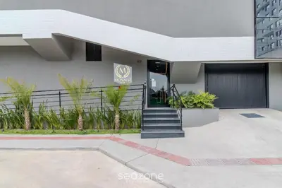O edifício onde o apartamento está situado