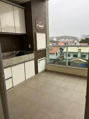 Uma varanda ou terraço em Cobertura de 2 suites no centro de Bombinhas by RD Stay