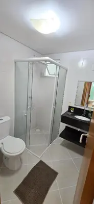 Uma casa de banho em Jardim das Américas