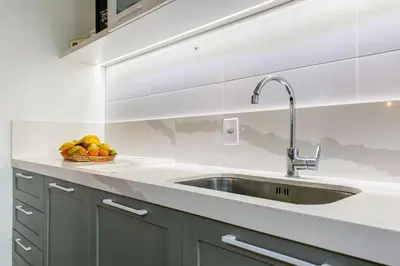 A cozinha ou kitchenette de Refúgio Moderno a 300m da Praia - 0305