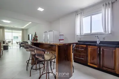 A cozinha ou kitchenette de Apto c/ churrasq. e varanda, 450m da Praia SIT1202