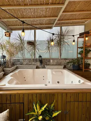 Uma casa de banho em Apartamento Alto Padrão