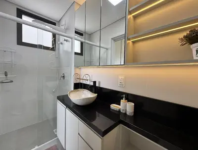 A planta de Oásis do Atlântico 307 A - Apartamento no condomínio clube na Praia de Palmas com vista para o mar