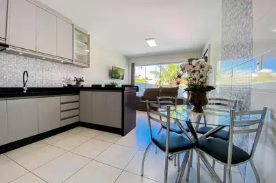 A cozinha ou kitchenette de Casa com piscina privativa para locação - 0316