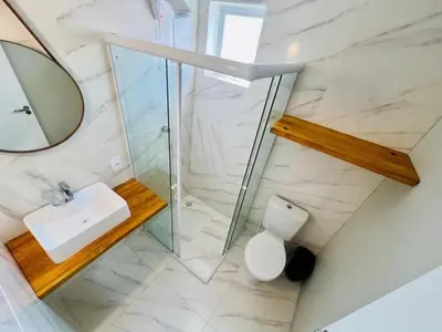 Uma casa de banho em Residencial Mar de Mariscal