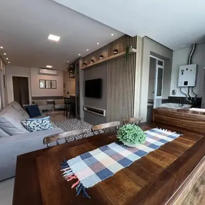 Apartamento em Mariscal 2 Quartos e Perto da Praia