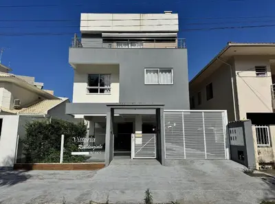 O edifício onde o apartamento está situado