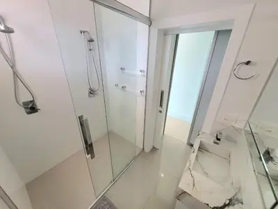 A planta de Cobertura Duplex 4 Suítes Alto Padrão, Frente Mar