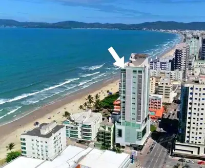 A planta de Cobertura Duplex 4 Suítes Alto Padrão, Frente Mar