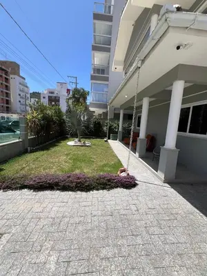 O edifício onde a casa de férias está situado
