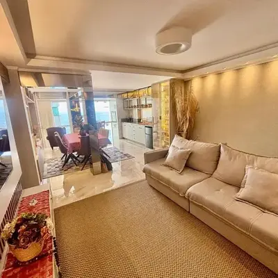 Lindo apartamento a 50 Metros da praia de Balneário Camboriú