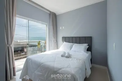 A planta de Duplex com vista mar deslumbrante RAT002