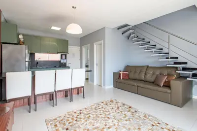 A planta de Duplex com vista mar deslumbrante RAT002