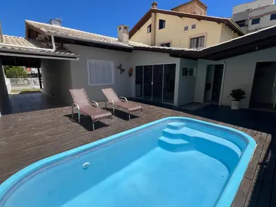 A piscina em ou perto de Casa Carnaúba - com piscina a 150m da praia Mariscal