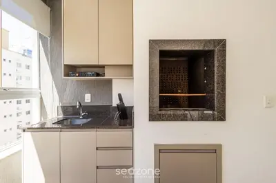 A cozinha ou kitchenette de Apto c/ varanda gourmet a 450m da praia REB0802