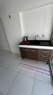 A planta de Kitnet a 1,6km da praia