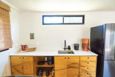 A cozinha ou kitchenette de Refúgio Casa Container Aroeira