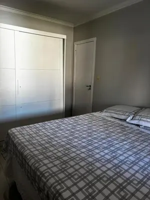 Uma cama ou camas num quarto em Casa ampla, lugar tranquilo