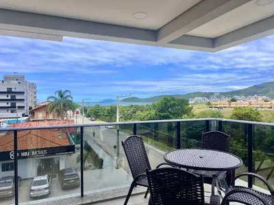 A planta de Lindo! Apto com piscina na Praia de Palmas. DK02J