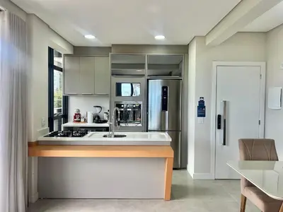 A planta de Lindo! Apto com piscina na Praia de Palmas. DK02J