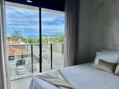 A planta de Lindo! Apto com piscina na Praia de Palmas. DK02J
