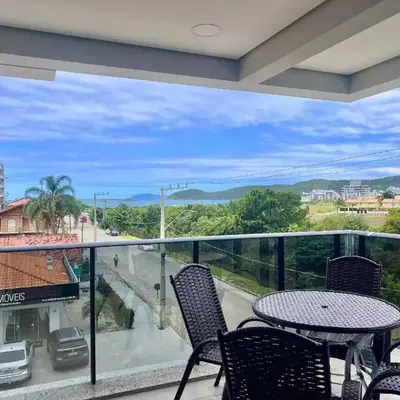 Lindo! Apto com piscina na Praia de Palmas. DK02J