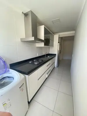 A cozinha ou kitchenette de APARTAMENTO, PRAIA DE Bombas,Bombinhas, sc