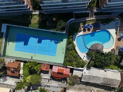 A piscina em ou perto de Apartamento Para Locação No Centro de Bombinhas