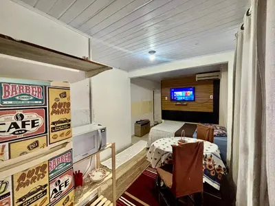 A planta de Quarto Equipado próximo as praias em Balneário